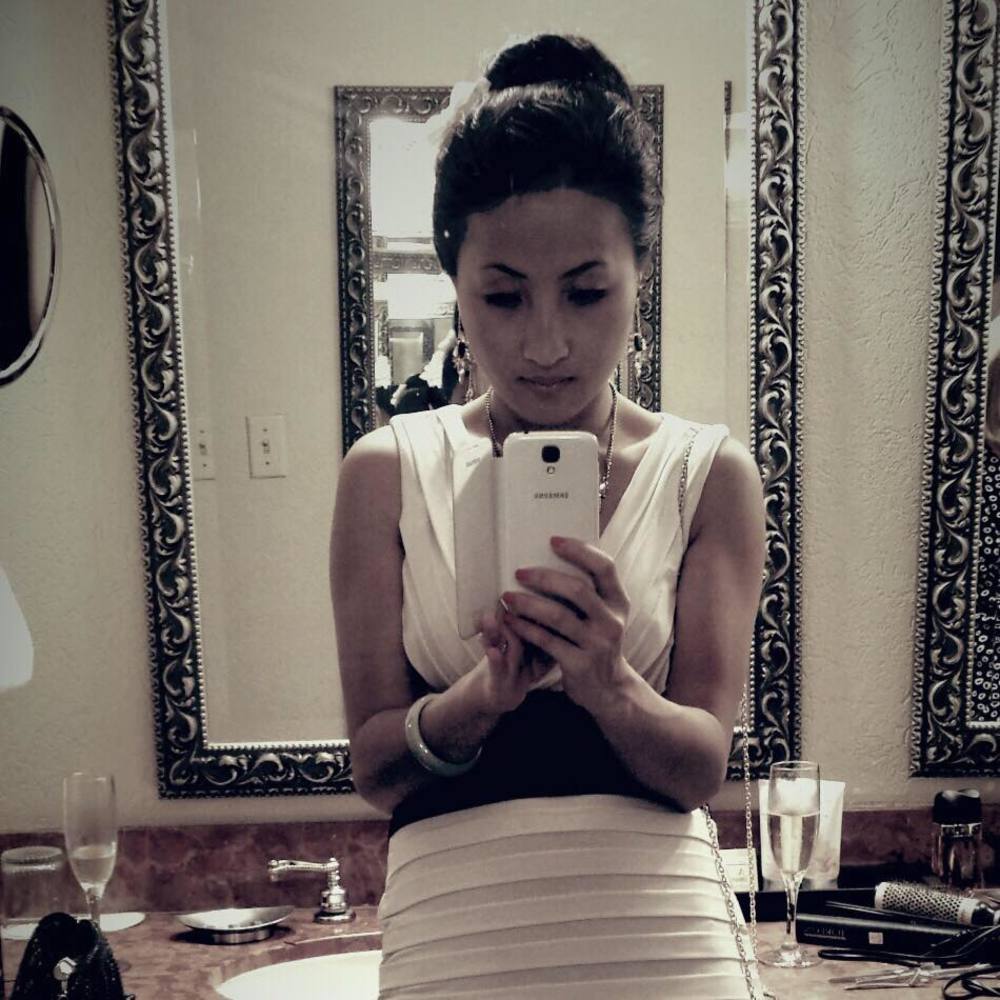 Meet your Posher, Jia jia